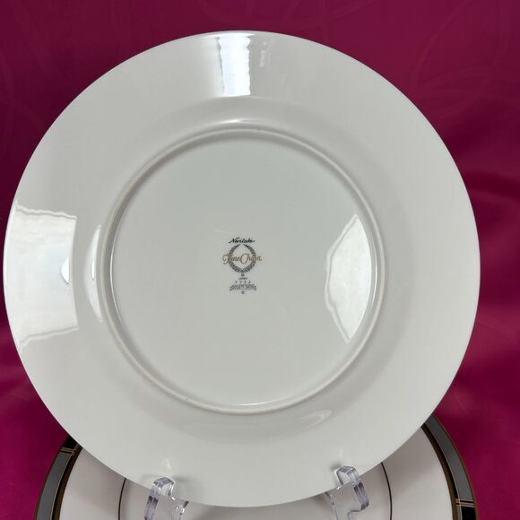 3 beautiful dinner plates. Noritake Japan 7722 Society Satin - Picture 5 of 6